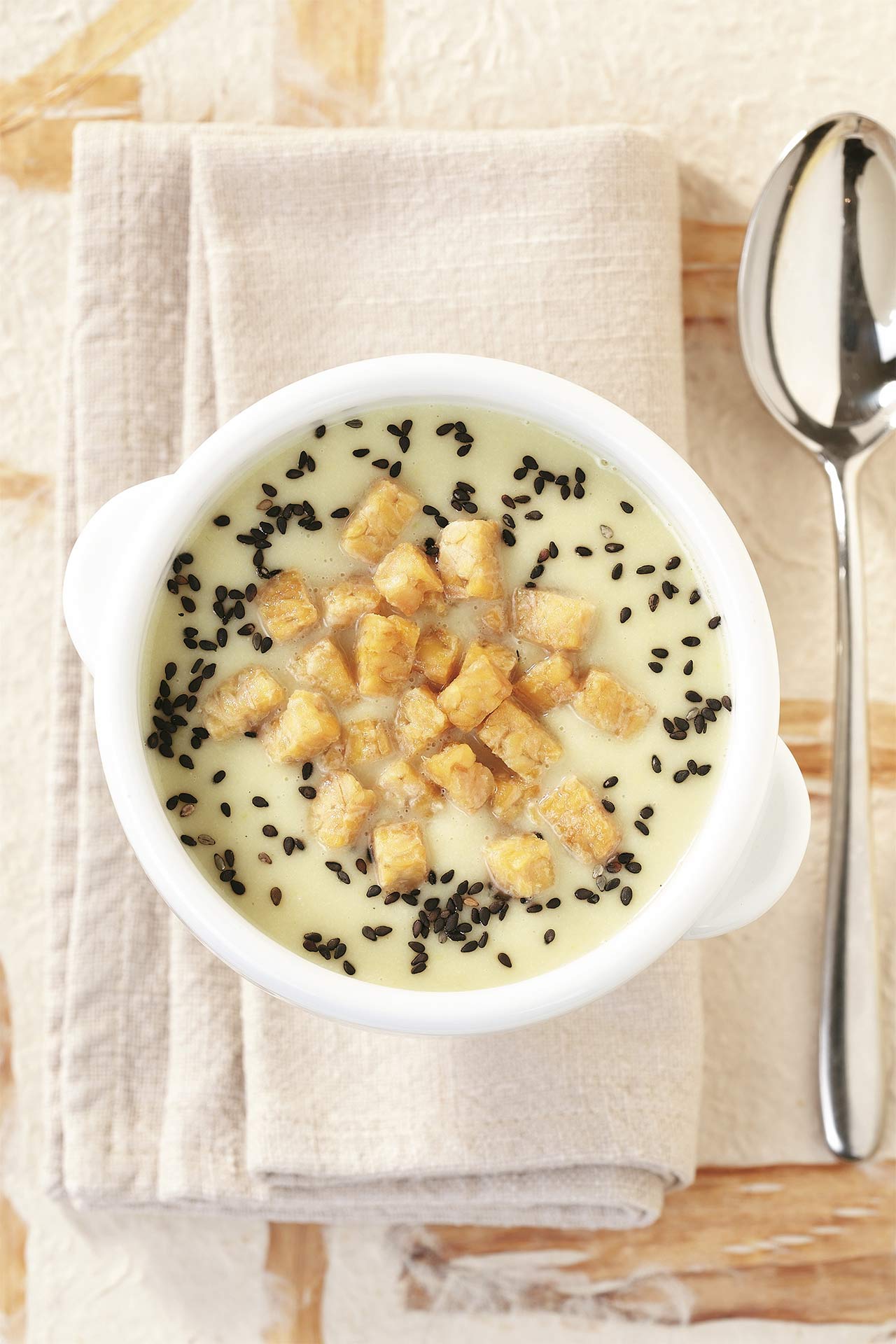 Kohlrabi purée with tempeh - Coop Sole